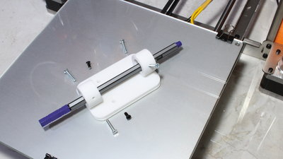 Umbau Zonestar 3D Drucker zum Plotter, Einfacher Stifthalter