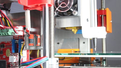 Umbau Zonestar 3D Drucker zum Plotter, Distantstück Z-Schalter