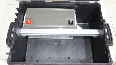 Lead gel battery in suitcase